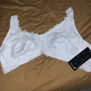 NWT FRUGUE BRA Sz L/XL